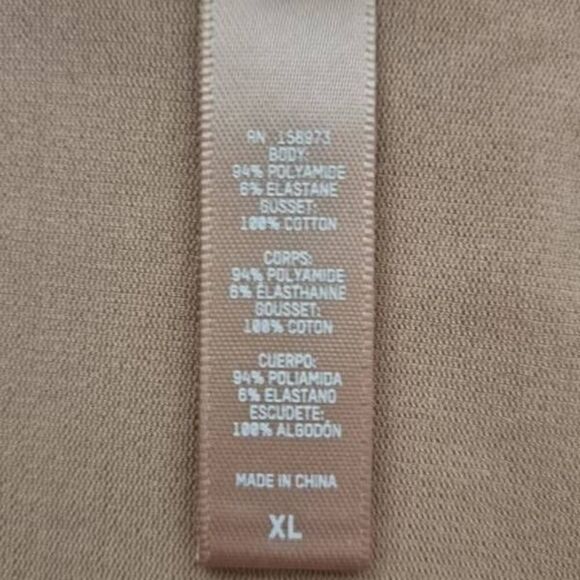 2 pair SKIMS panty Nwt - Picture 10 of 11